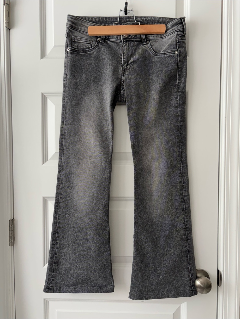 H&M Divided Flare Jeans 8